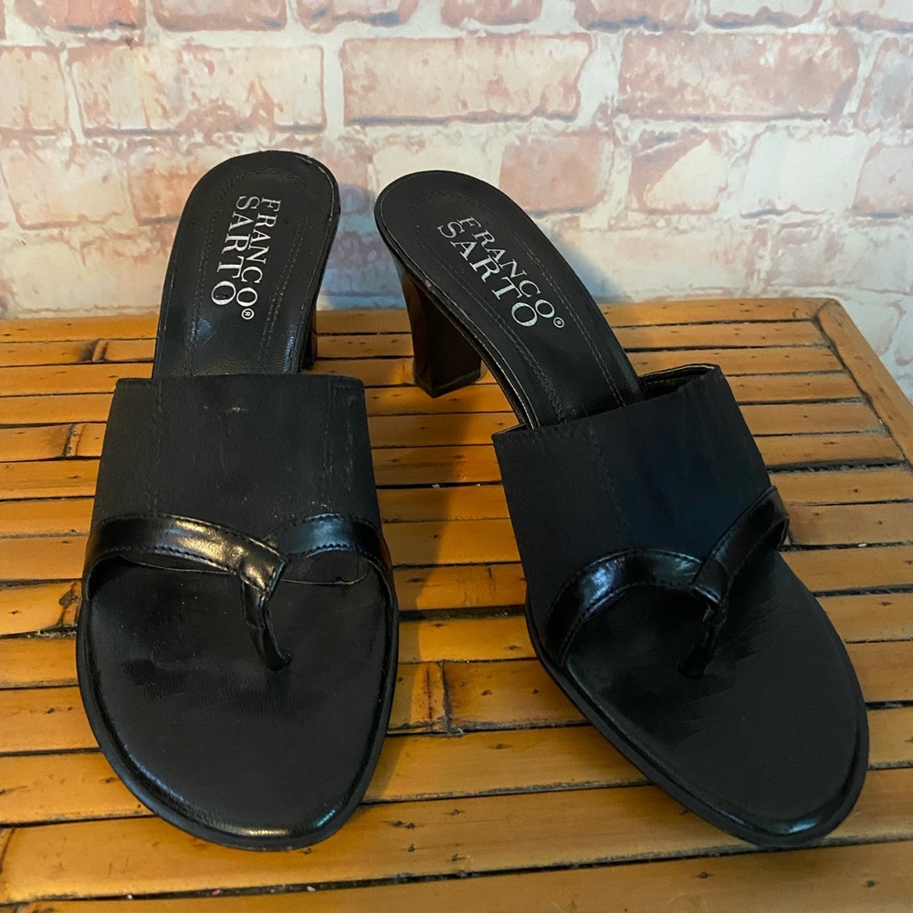 Franco Sarto Black Slip-On Thong Mules with Leather Trim